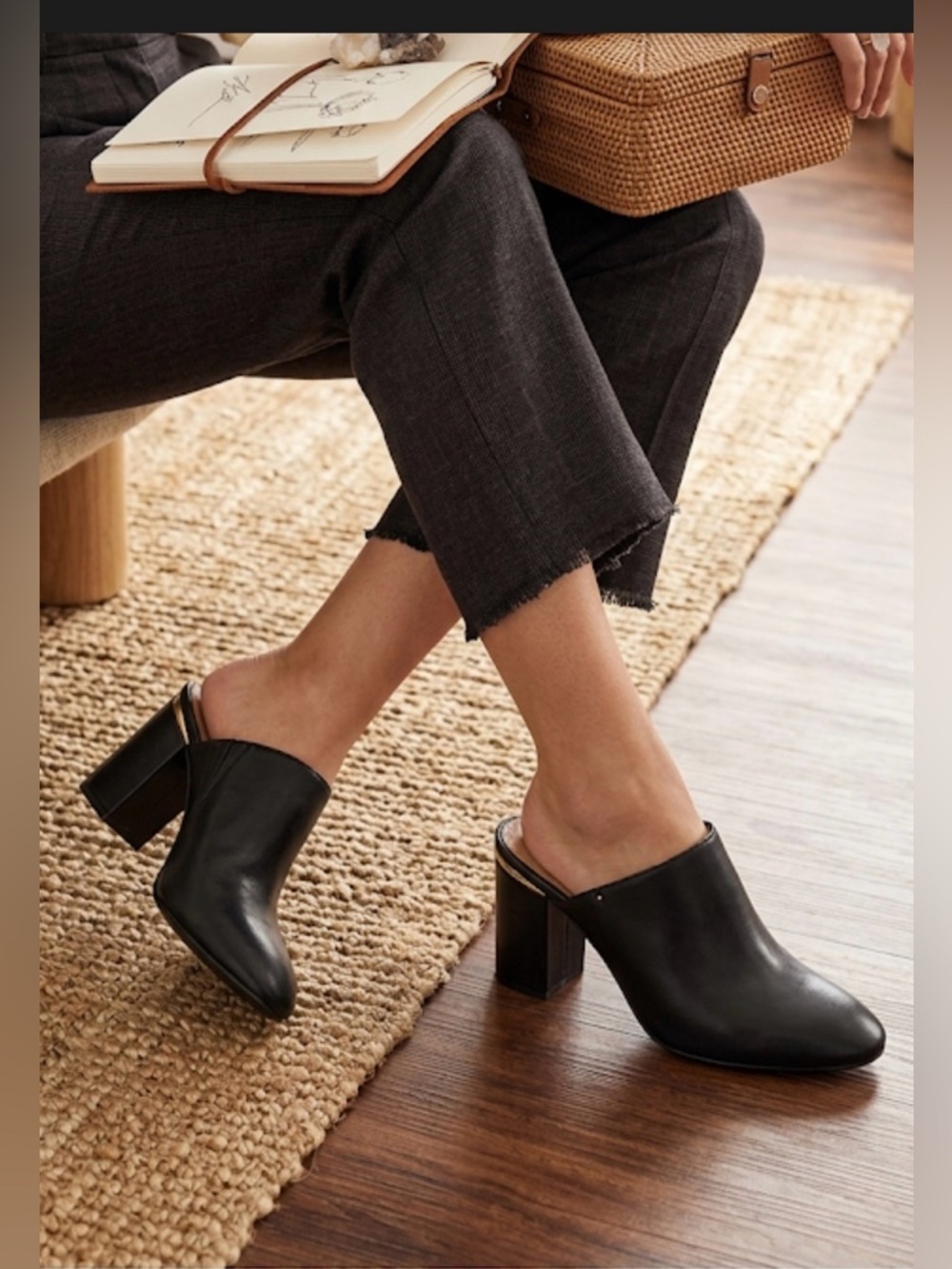 Calvin klein Heels black mules size 7.5 office basic bohoemian profesional 129